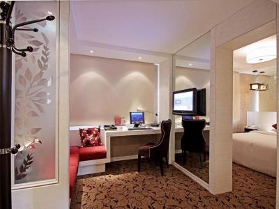 Qingdao Century Mandarin - 3
