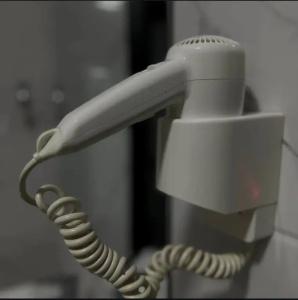 Deluxe - 16