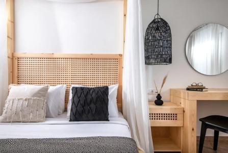 Elea Suites & Residences - 105