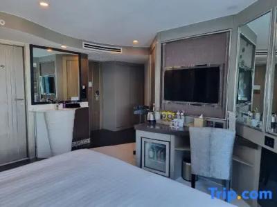 Centara Azure Pattaya - 84