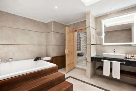 Ramada Plaza Rize - 8