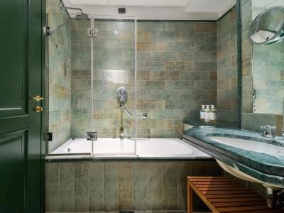 Camperio House Suites & - 37