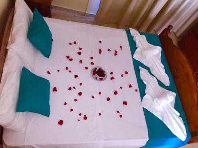 Estia Vasilis Manoli - 3