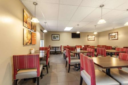 Comfort Inn Civic Center - 28