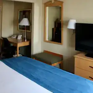 Marco LaGuardia & Suites - 30