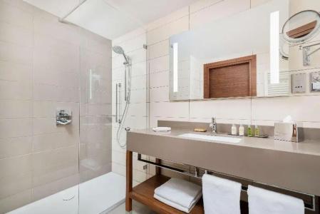 DoubleTree by Hilton Krakow & Convention Center - 51