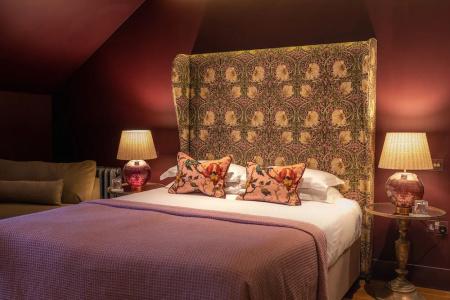 The Raeburn - 32