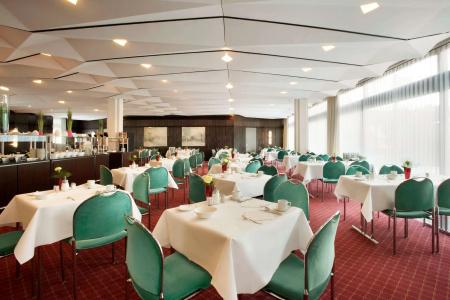 Ramada Nürnberg Parkhotel - 15