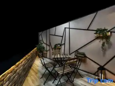 One Luxury Suites - 92