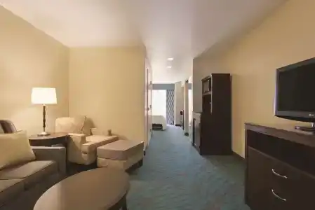 Hilton Garden Inn - 70
