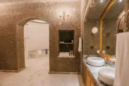 Lunar Cappadocia - 8