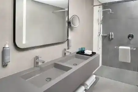 Courtyard by Marriott World Trade Centre, Dubai - 16