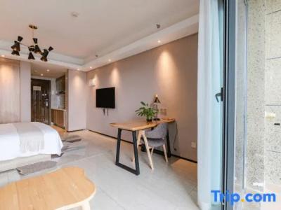 Xinyang City Celebrity - 52