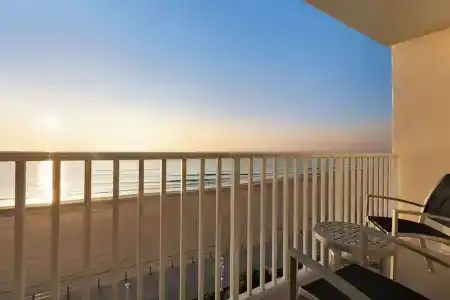 Surfbreak Oceanfront, Ascend Collection - 47