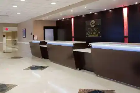 Clarion Inn & Suites Miami International Airport - 1