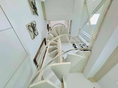 Las Cortes De cáDiz - 24