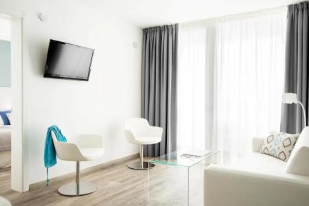 Coral Ocean View - Adults Only - 48