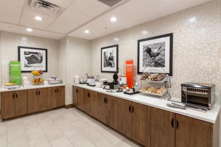 Hampton Inn & Suites Dallas East - 29