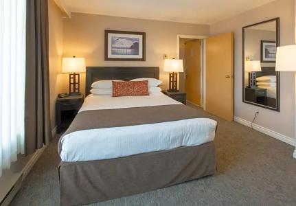 The Embassy Inn - 67