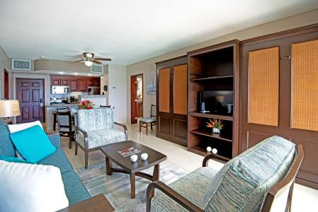 The Villas at Beach and Marina - 4