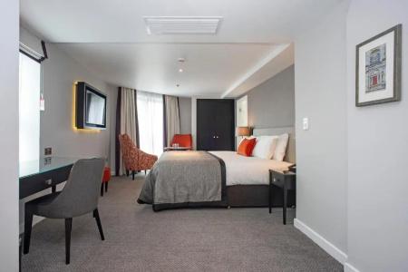 Ten Hill Place - 37