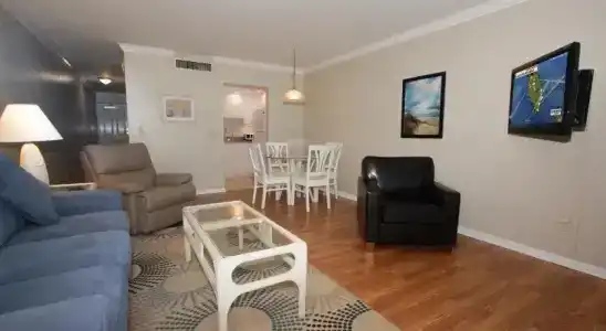 Gulfview Manor - 10