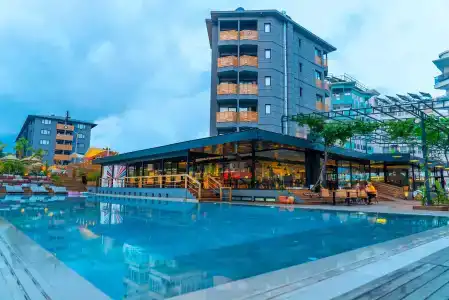 \Cook's Club (Ex Sunpark Marine) - 19