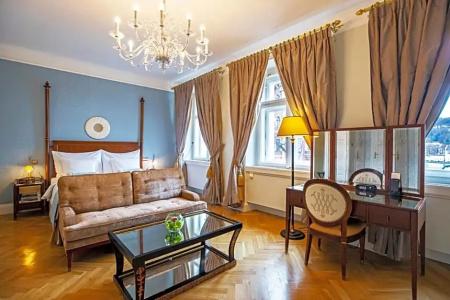 The Mozart Prague - 101