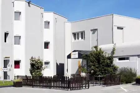 Première Classe Calais Centre-Gare - 1