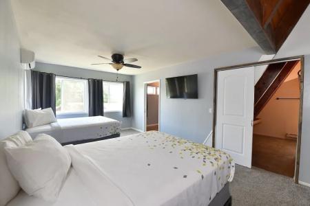 Delton Oaks Resort - 78