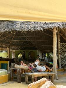 Sazani Beach and Tidal Lounge - 28