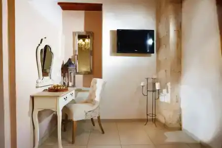 Archontiko Old Town Suites - 35