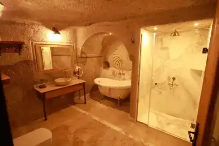 Sarnich Cave Suites - 8