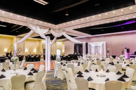 Hilton Garden Inn - 29