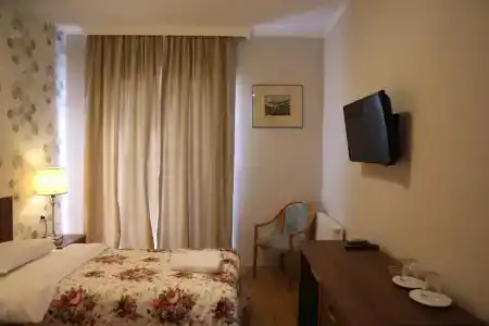 Martvili Palace - 17
