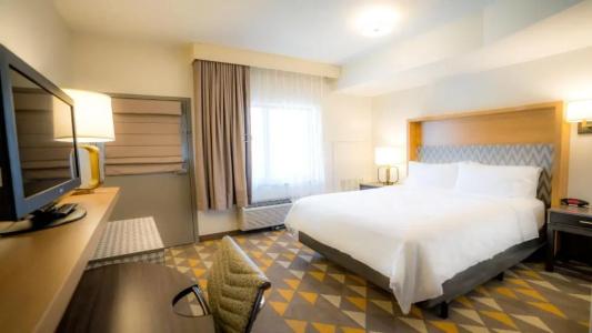 Holiday Inn, An Ihg - 90