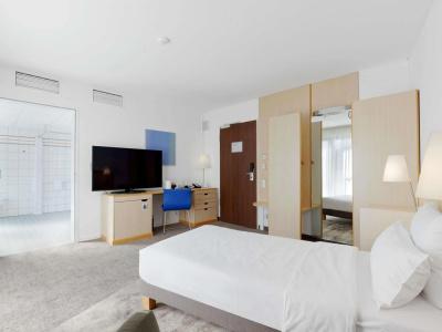 Novotel Berlin Mitte - 4