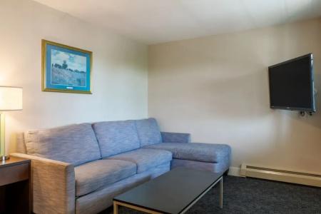 Ogunquit and Suites - 31