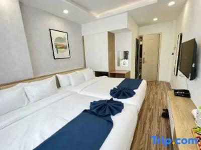 Phuong Mai - 25
