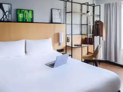 Ibis Paris Tour Eiffel Cambronne 15ème - 40