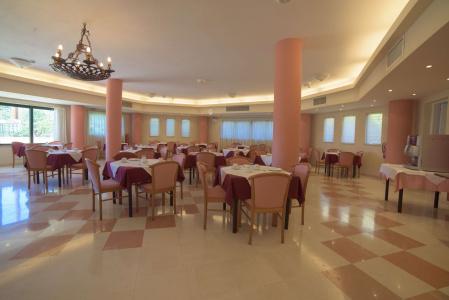 Century Resort - 25