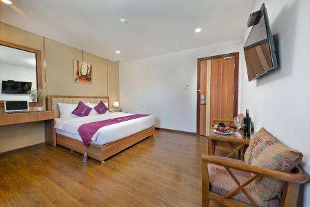 Lavender Riverside - 51