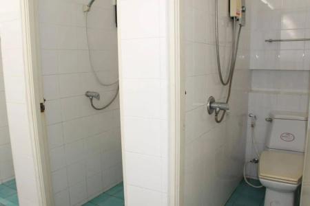 OYO 1054 Phuket Backpacker Hostel - 9