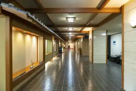 Yamanaka Onsen Hanatsubaki - 39
