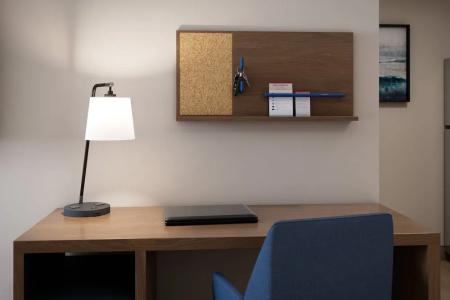 Hawthorn Suites by Wyndham DFW Airport North - 45