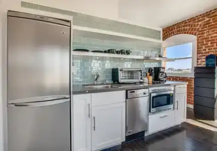 Venice Breeze Suites - 16