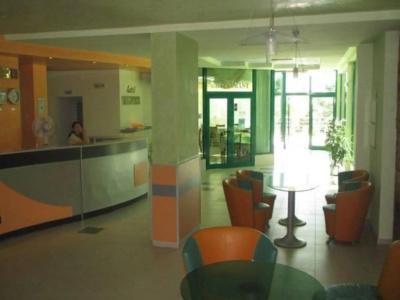 Silver - All Inclusive & Free Parking - 1
