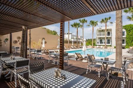 Sea View & Apartment - 25