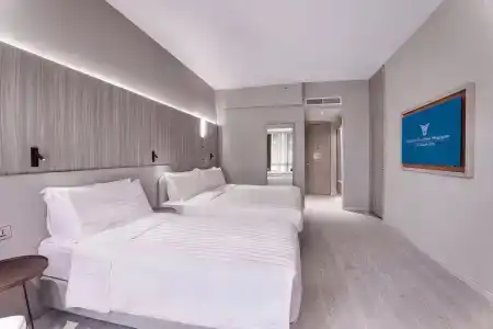 Peninsula Excelsior - 29