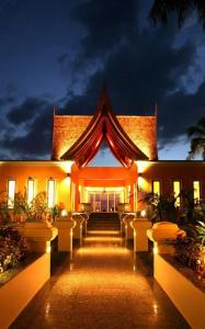 Peninsula Beach Resort - 0